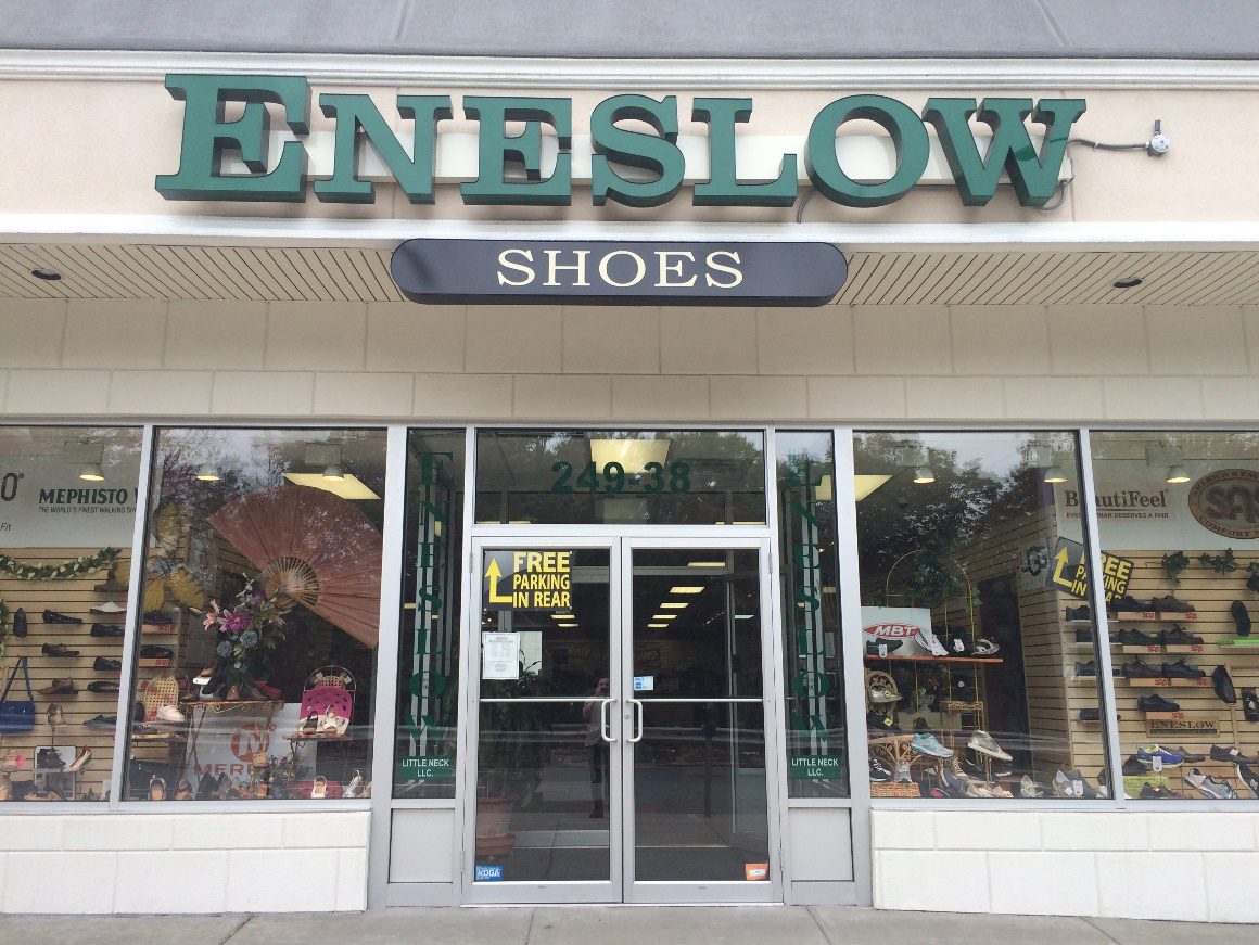 Eneslow Shoes marks 50 years – This Is Queensborough – Queens Business News