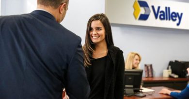 Four Easy Steps to Secure a Biz Loan Four Easy Steps to Secure a Biz Loan